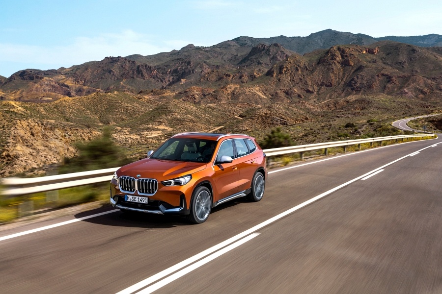 2023 BMW X1