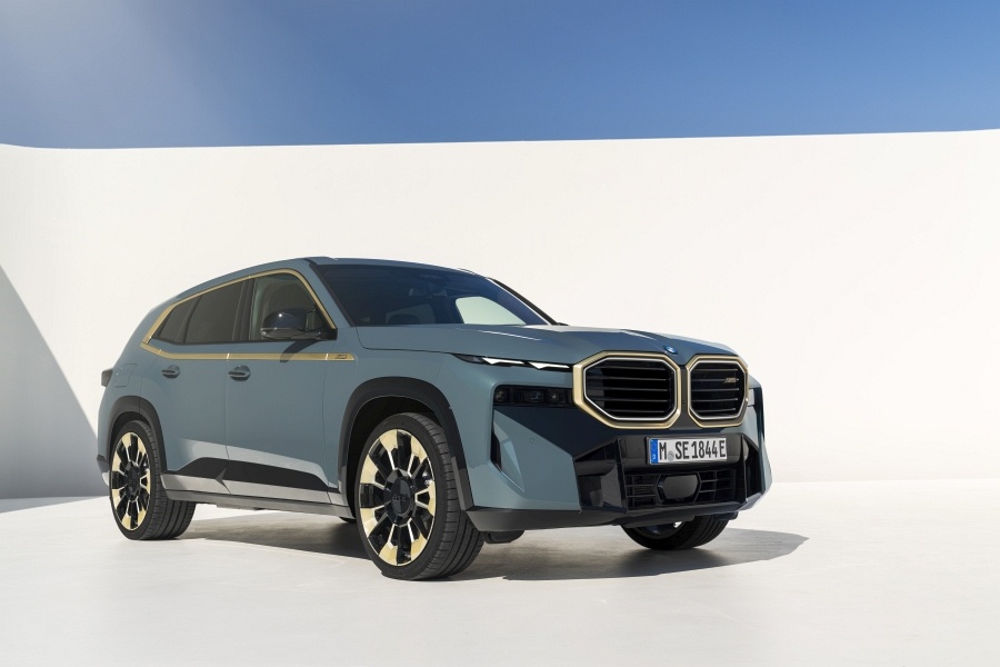 2023 BMW XM