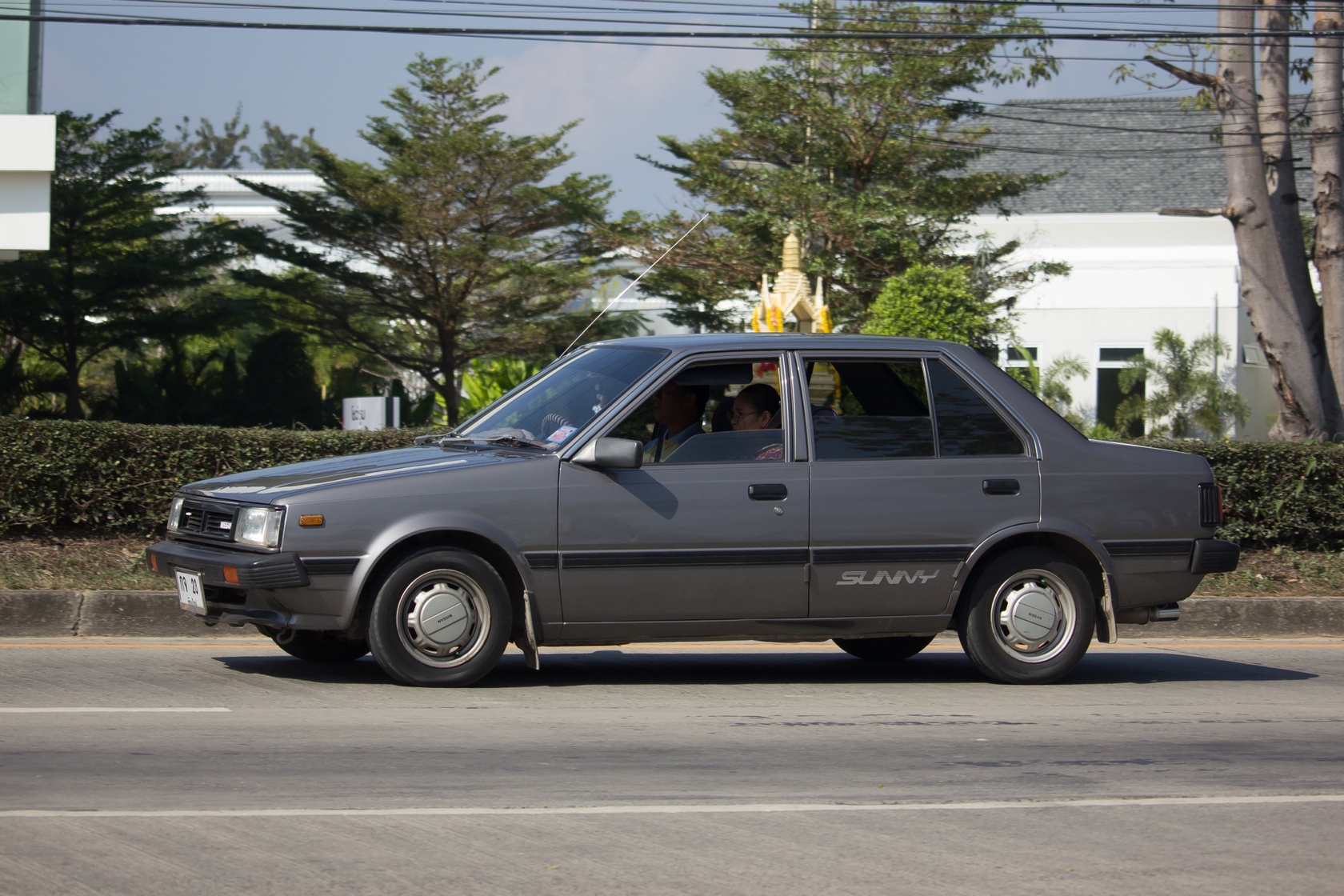 Nissan Sunny