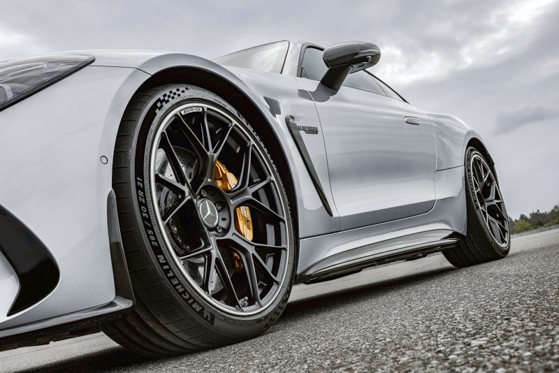 2024 Mercedes-AMG GT Coupe