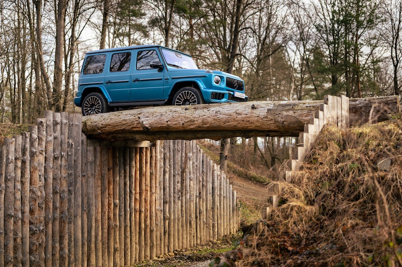 2024 Mercedes klasy G bok