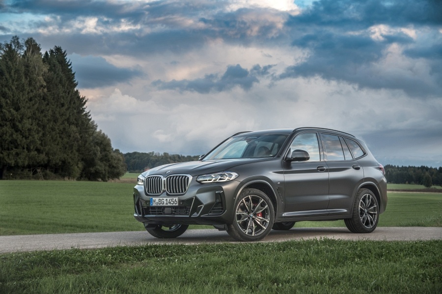 2022 BMW X3 - Sedan czy SUV?