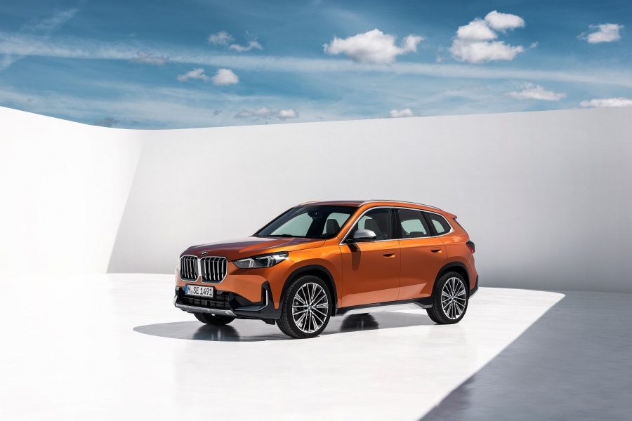 2023 BMW X1