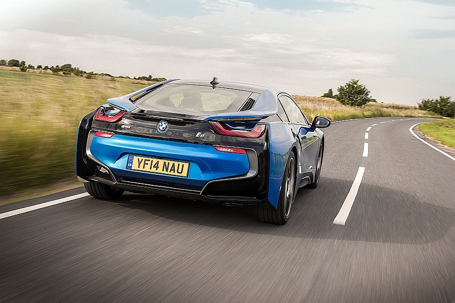 BMW i8