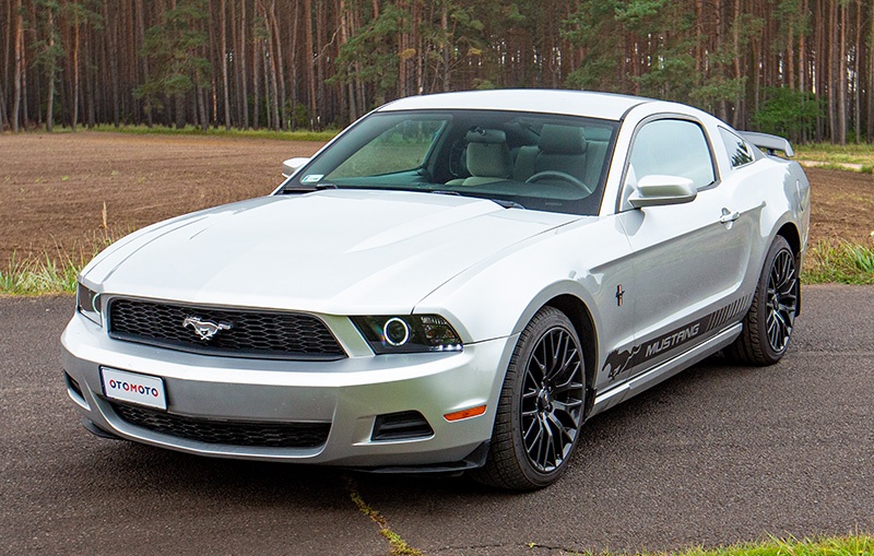 Ford Mustang V