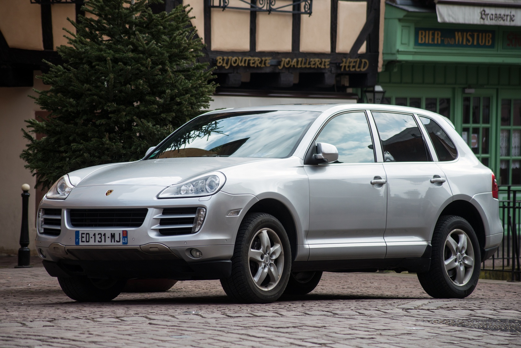 Porsche Cayenne I: tanie auto które wygląda jak drogie