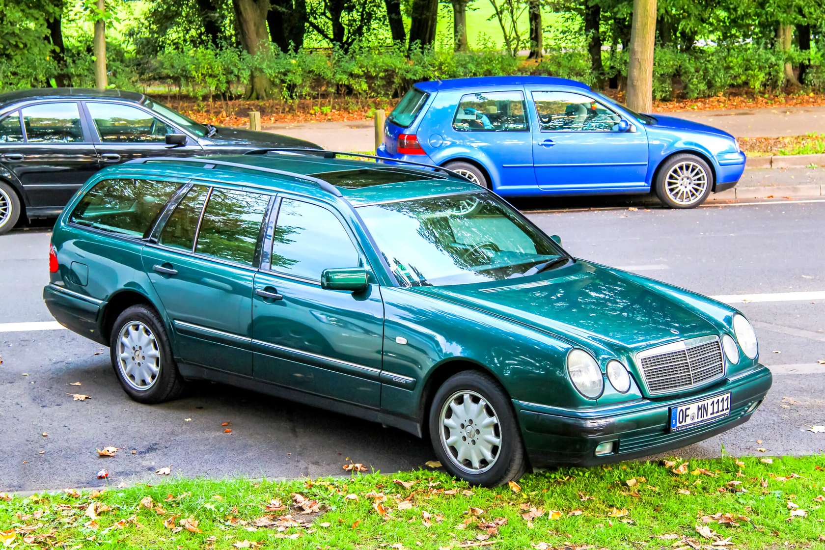 Mercedes-Benz S210 E Klasa