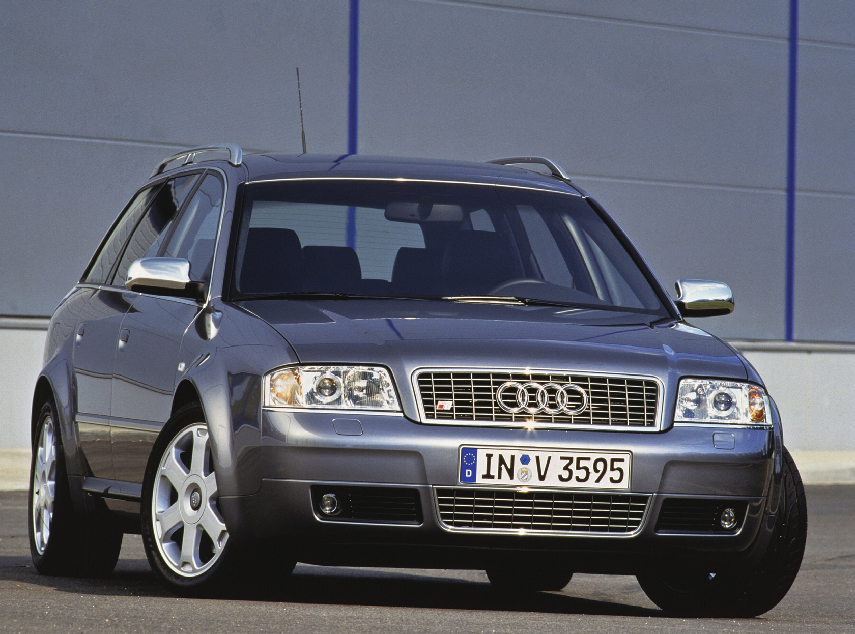 Audi S6 Avant