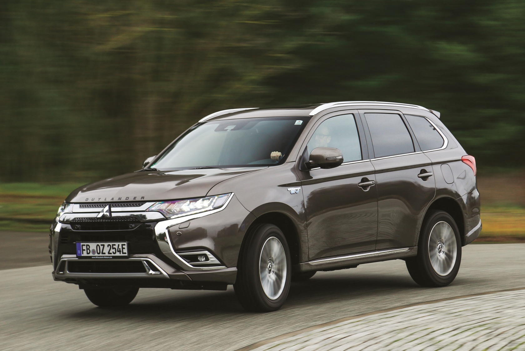 Mitsubishi Outlander PHEV