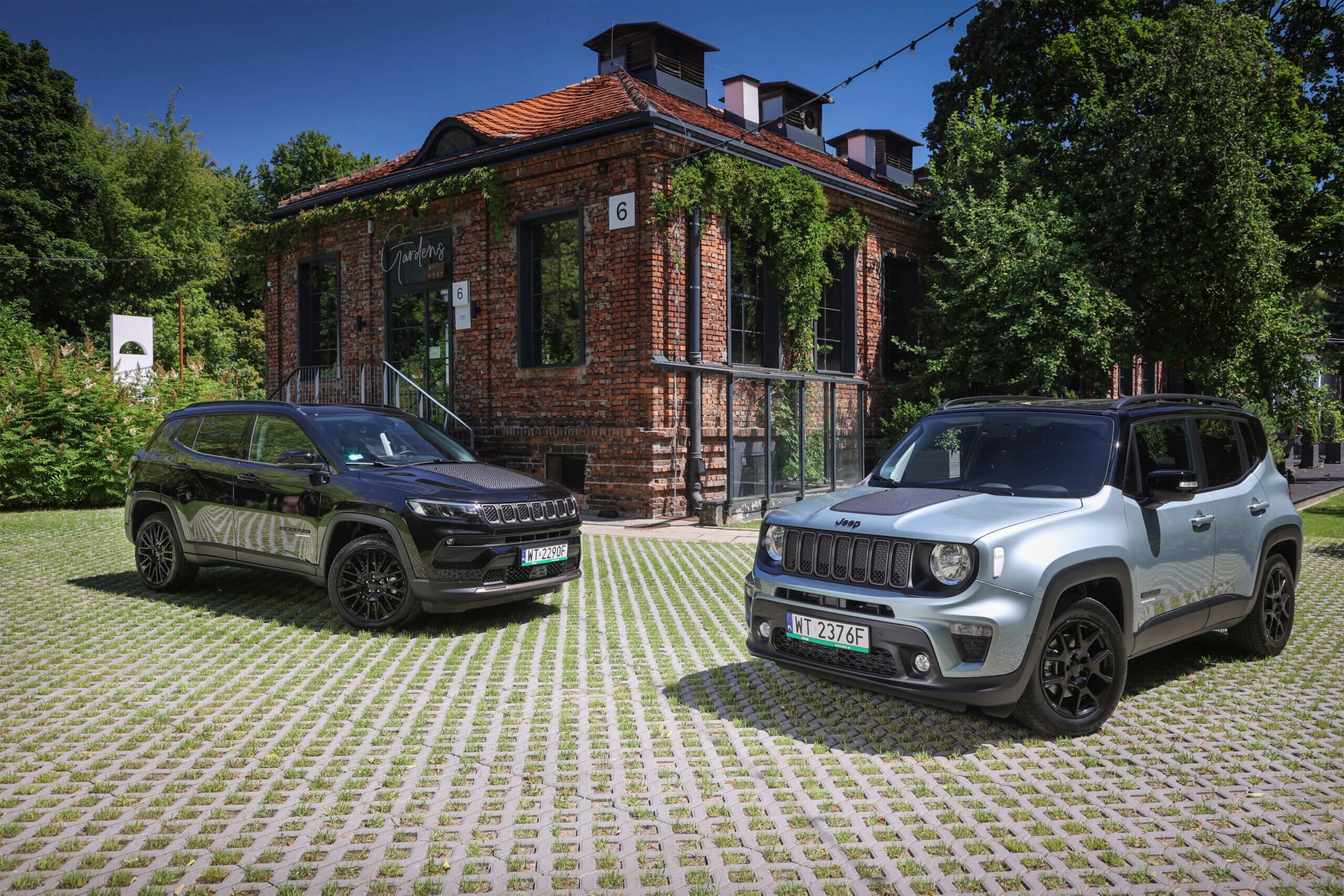 Jeep Renegade i Compassa