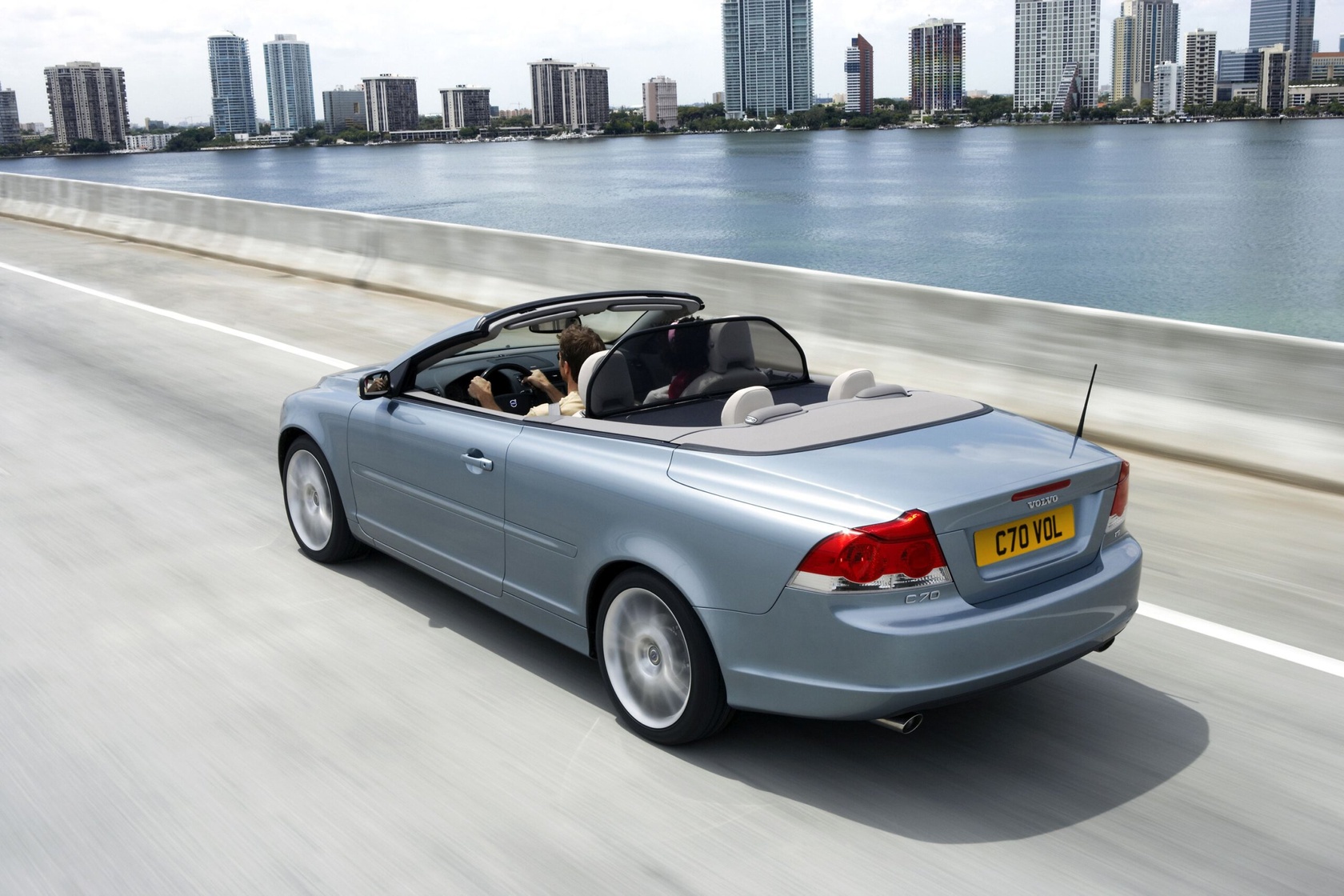 Volvo C70