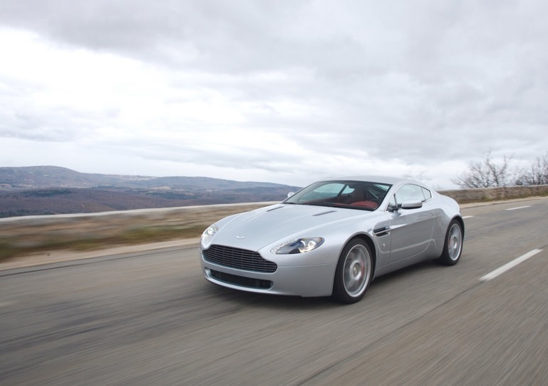 Aston Martin Vantage