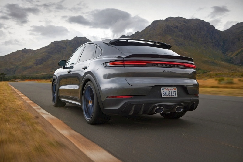 2024 Porsche Cayenne