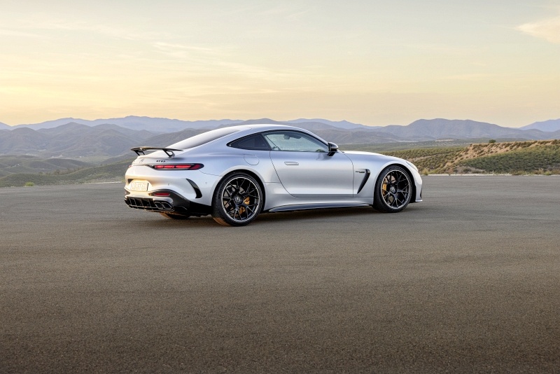 2024 Mercedes-AMG GT Coupe