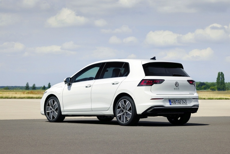 2024 Volkswagen Golf