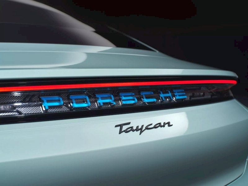 2024 porsche taycan