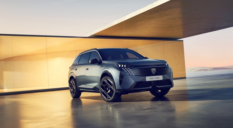 2024 Peugeot 5008 - przód