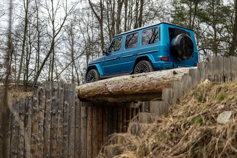 2024 Mercedes klasy G bok