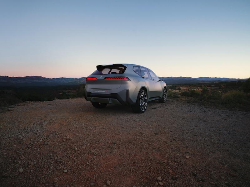 BMW Vision Neue Klasse X tył