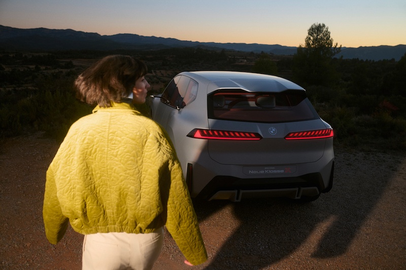 BMW Vision Neue Klasse X tył