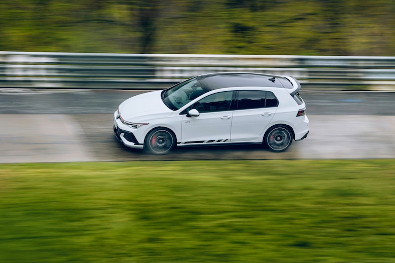 2024 Volkswagen Golf GTI Clubsport bok