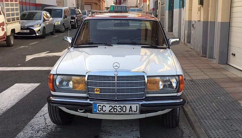 Mercedes 123 - 7 mln km